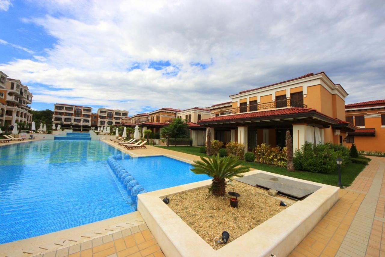 Green Life Beach Resort Apartment Созополь Екстер'єр фото