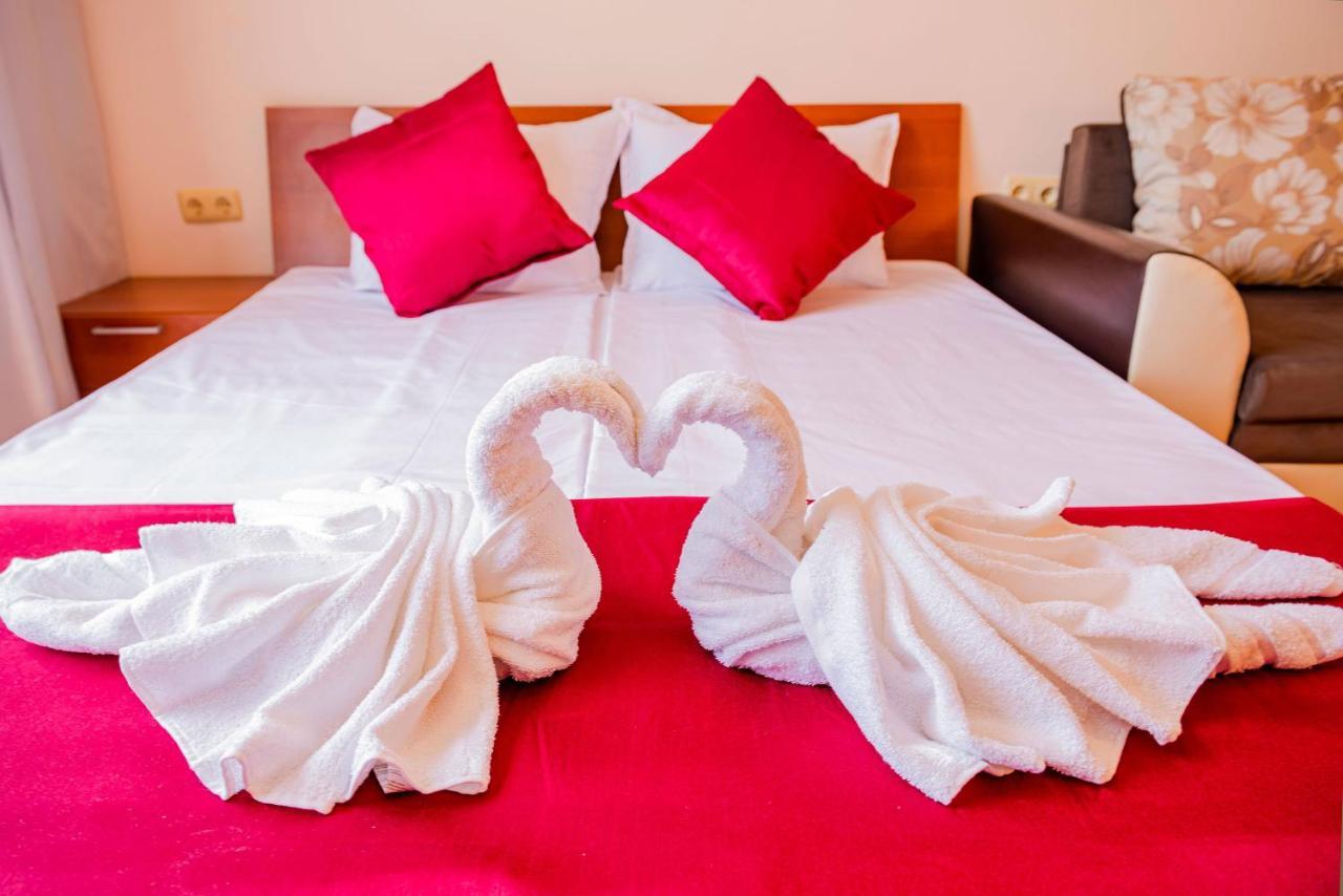 Green Life Beach Resort Apartment Созополь Екстер'єр фото